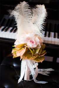 boda inspiración Gatsby plumas