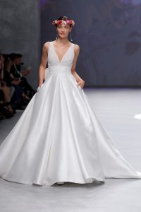 vestido novia con volumen